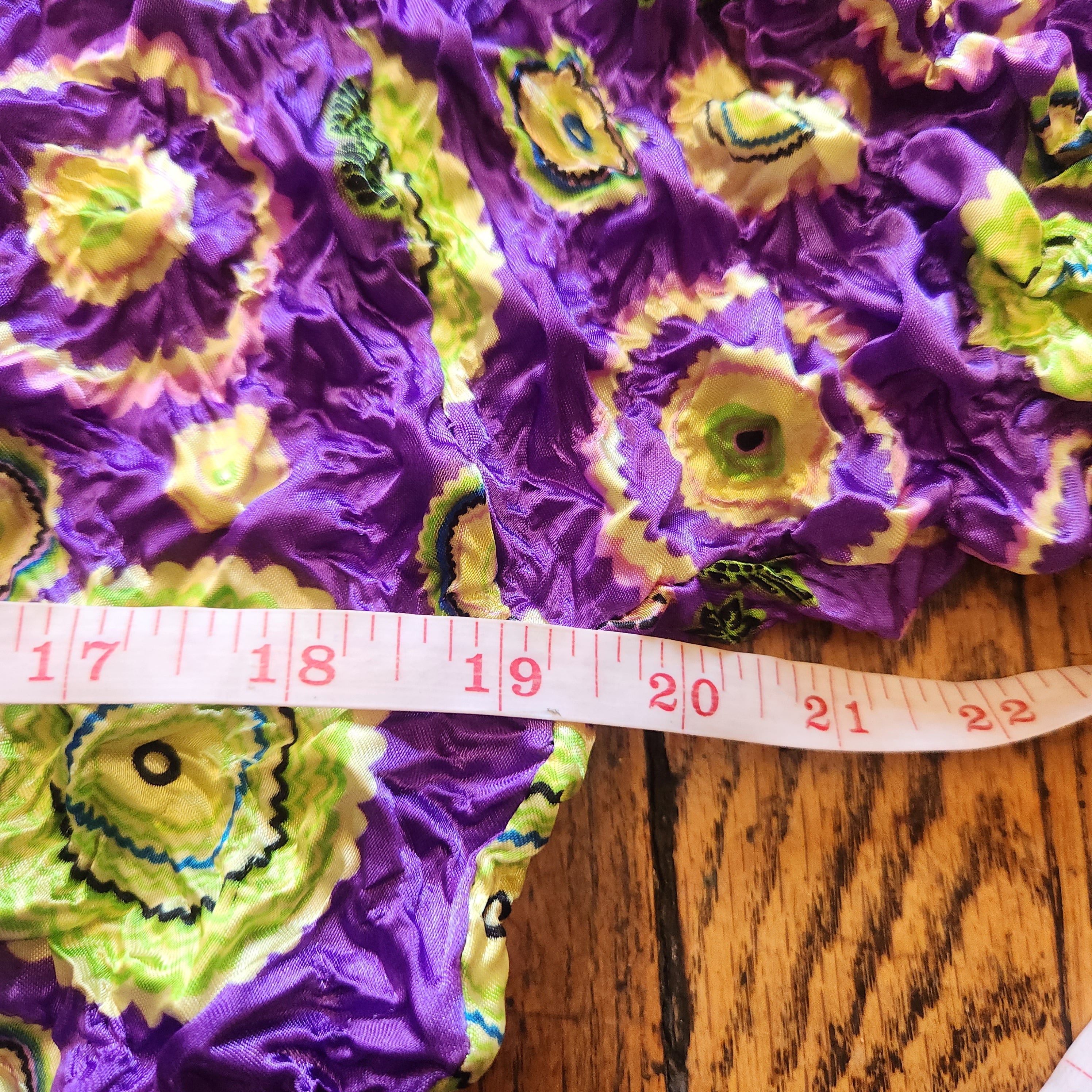 F.C. Tops Vintage Y2K Scrunch Top Vintage Vibes Boutique