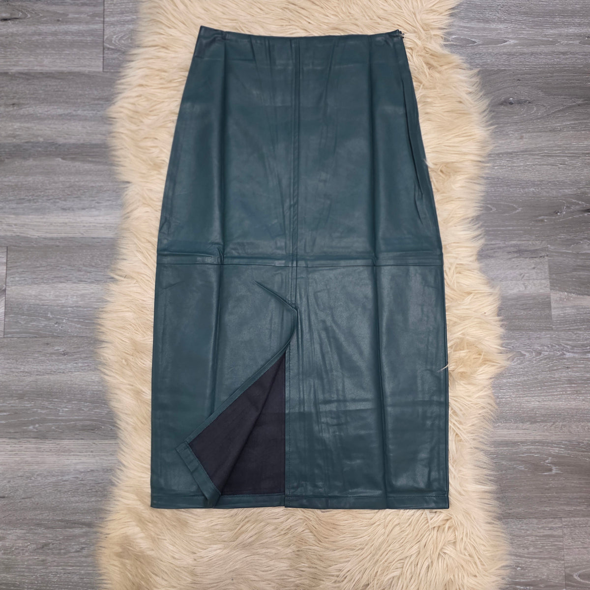 Evergreen Edge Skirt Midi Skirt Mystree