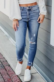  Fray Ankle Skinny Jeans