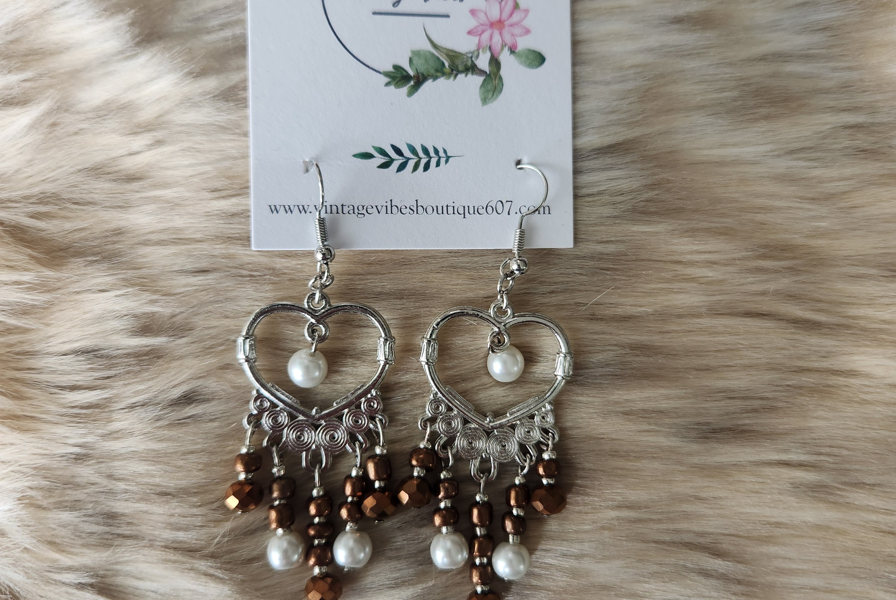 Beaded Heart Earrings Earrings Vintage Vibes Boutique