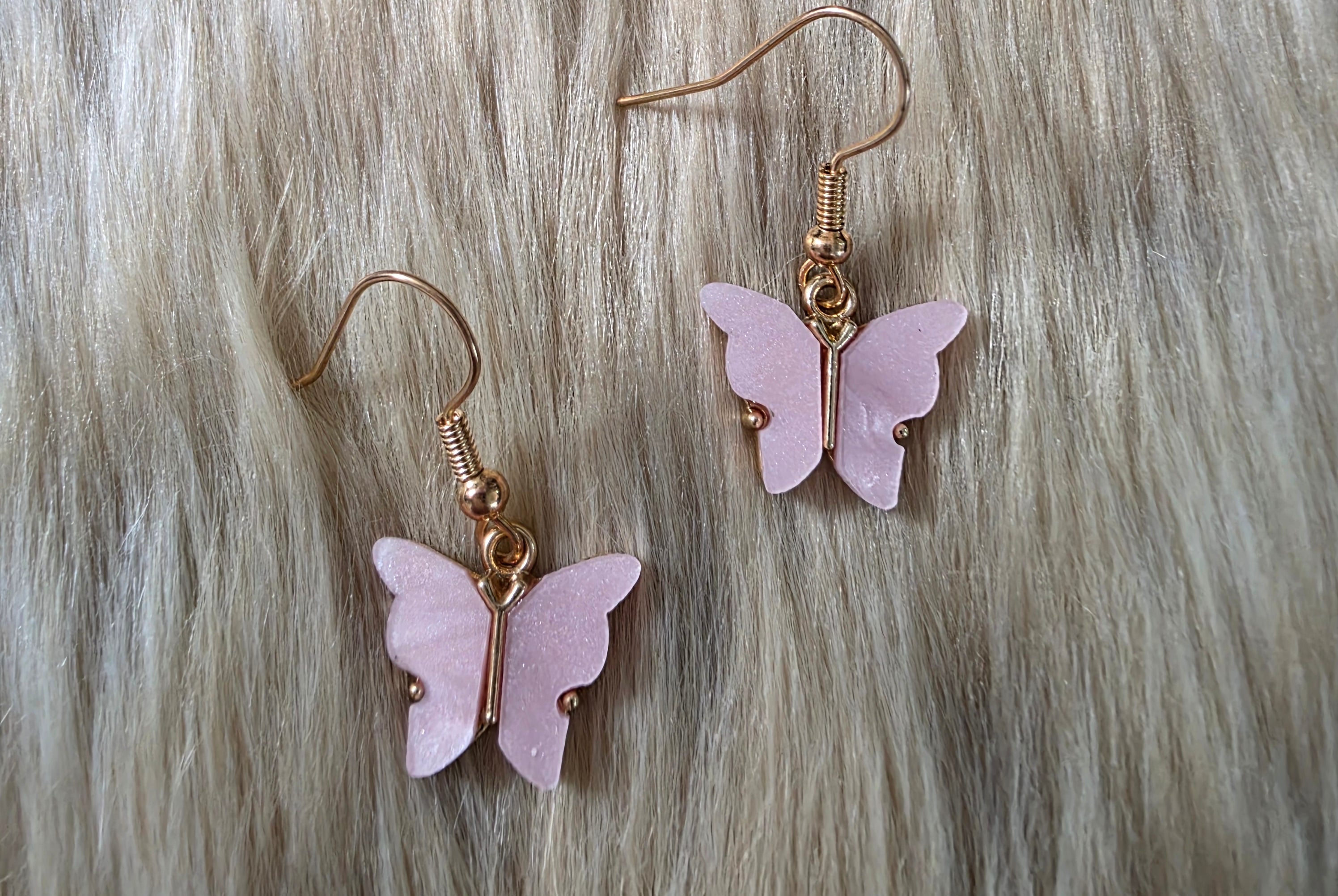 Blush Flutter Earrings Earrings Vintage Vibes Boutique