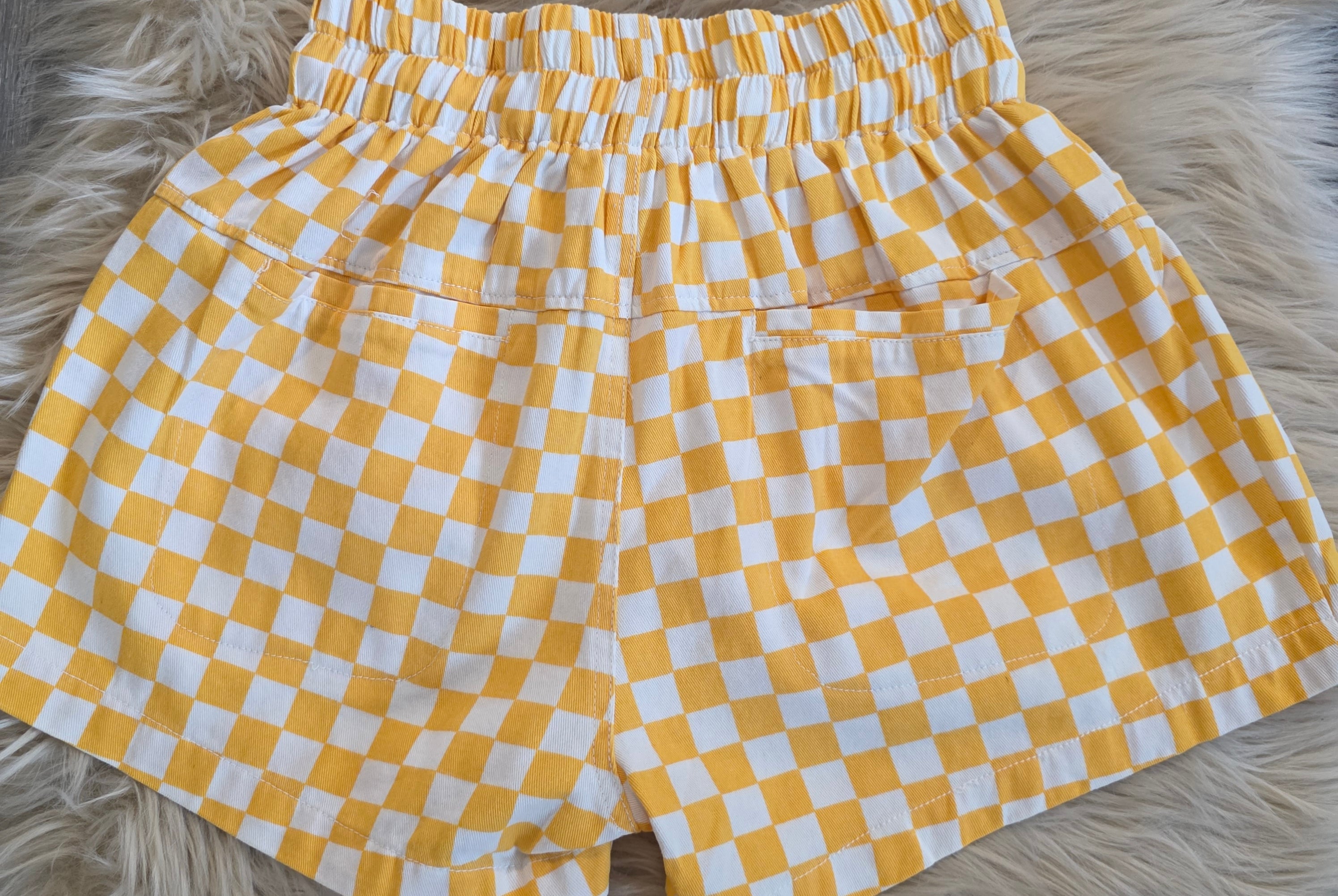 Squeeze the Day Shorts Shorts Lovlov