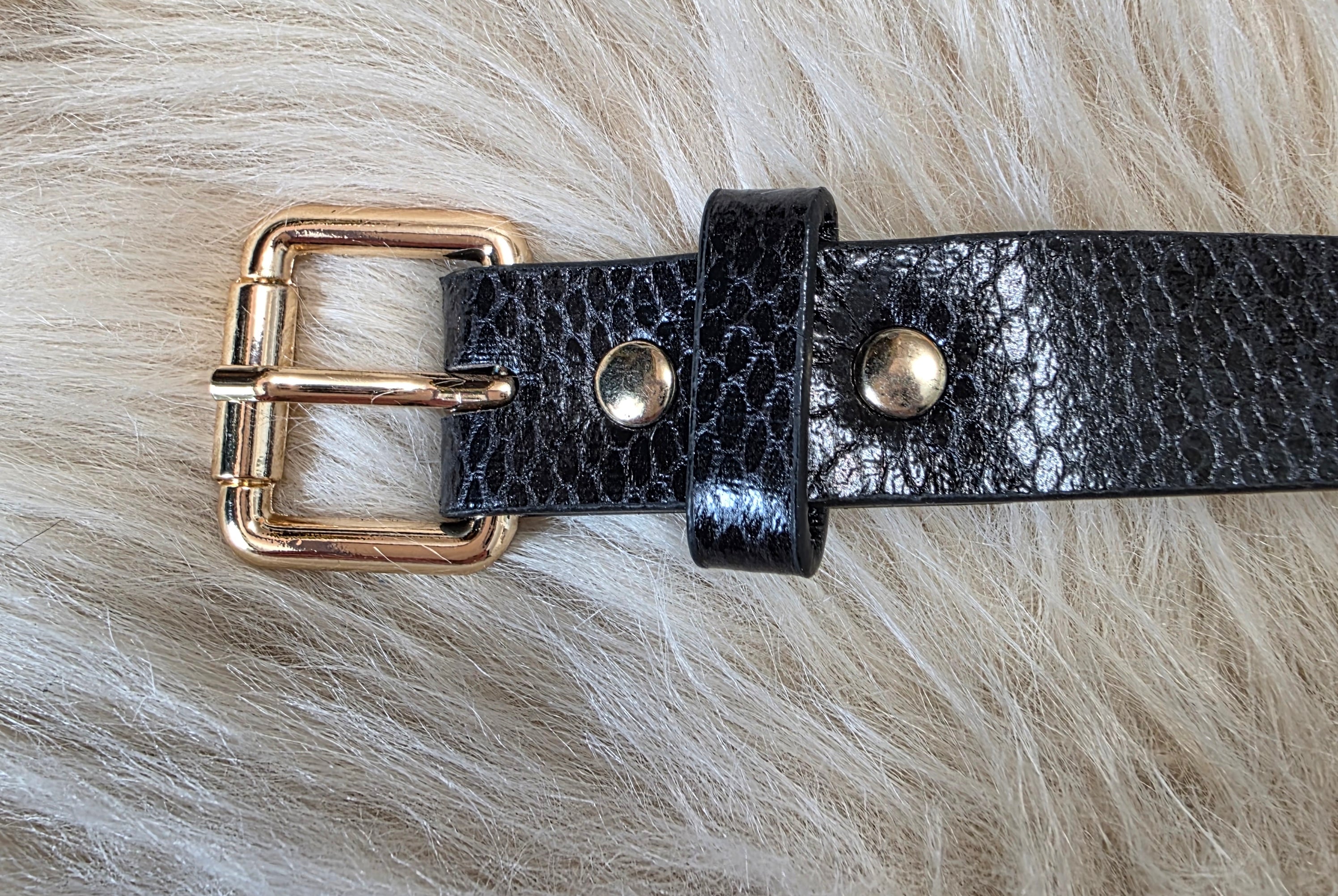 No Limits Belt Belt Zenana