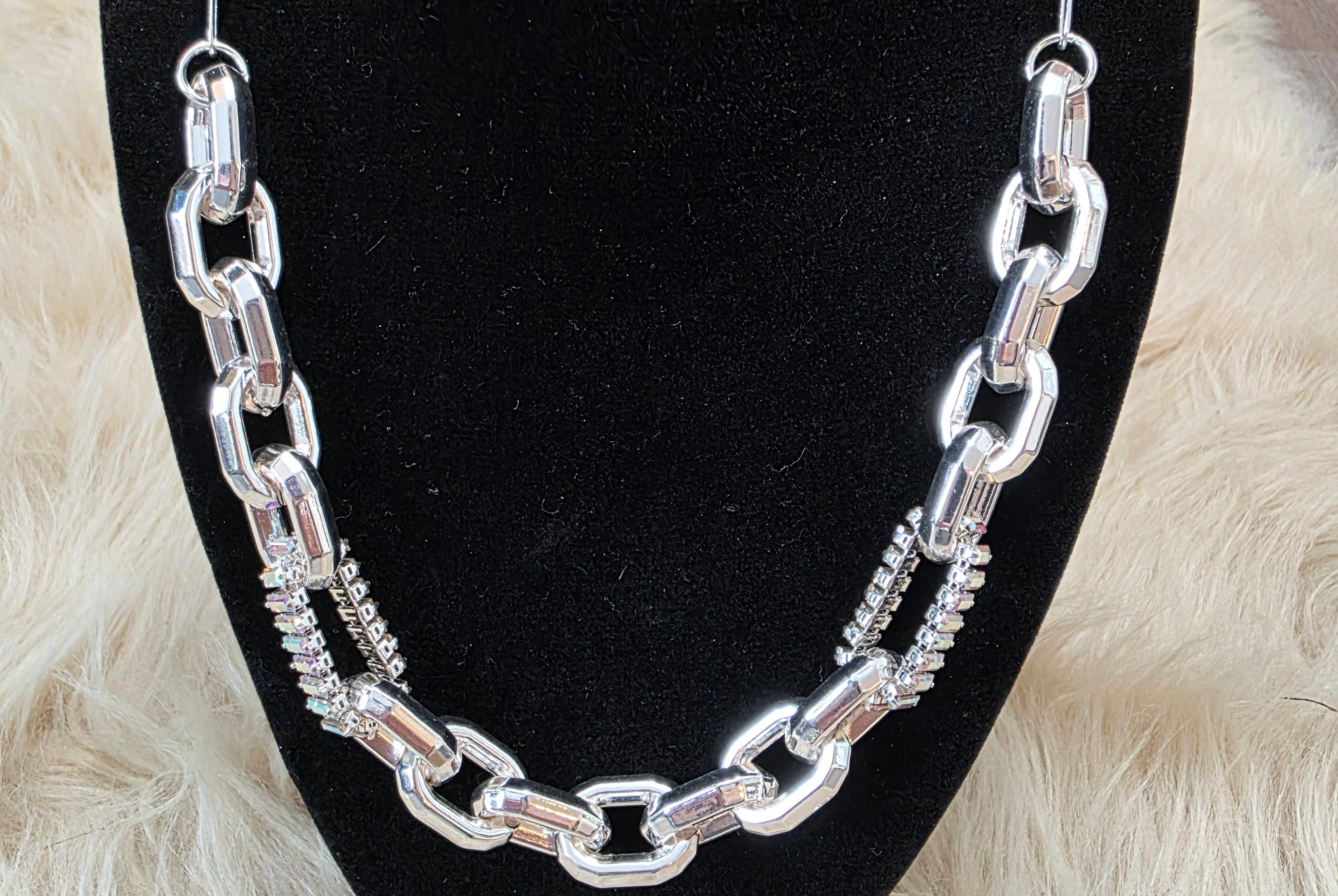 Chain Reaction Necklace Necklace Pink Panache Silver