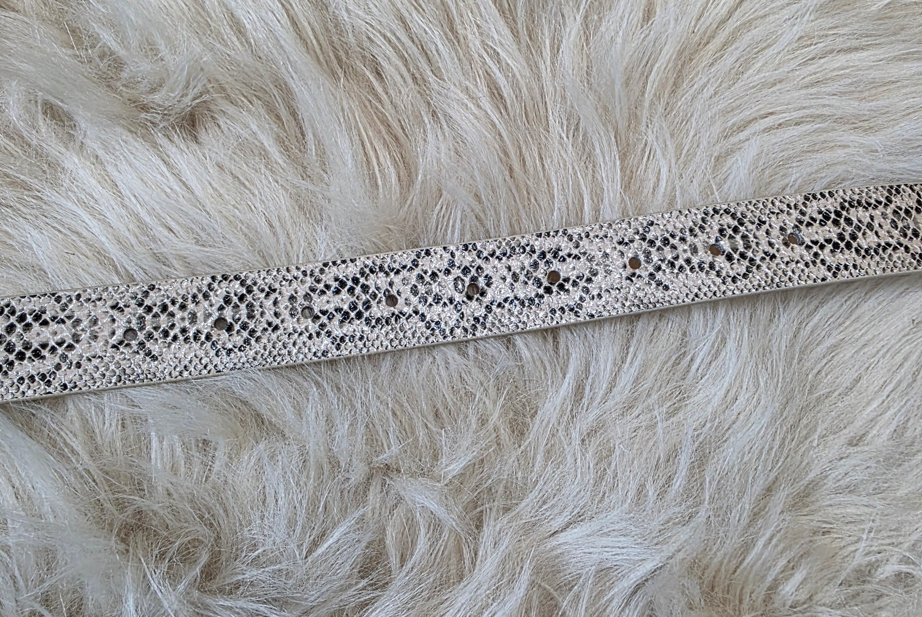 Final Touch Belt Belt Zenana