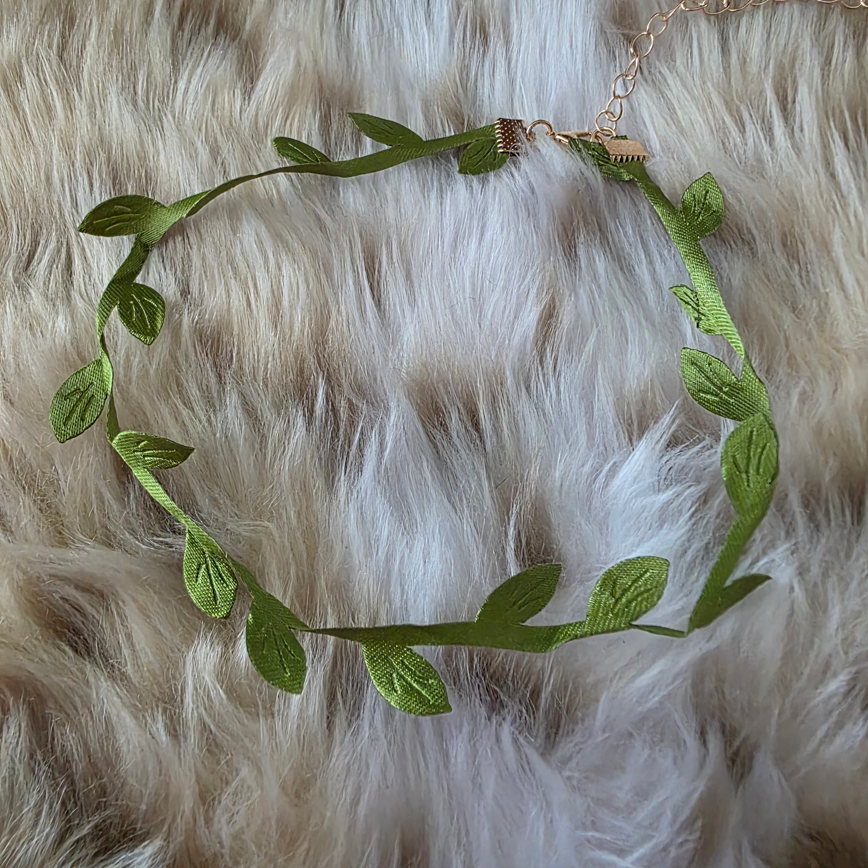 Flower Choker Necklace Vintage Vibes Boutique Green