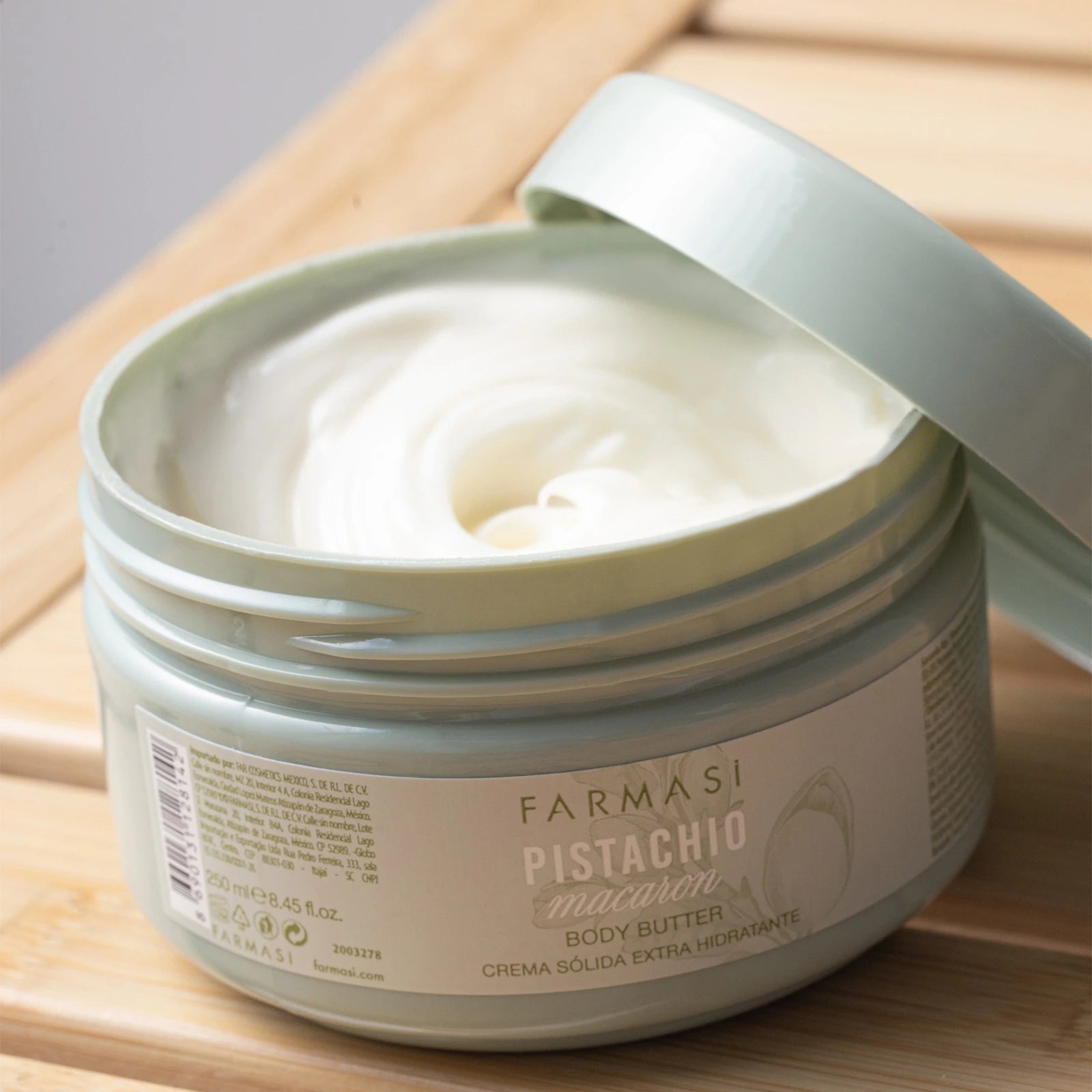 Pistachio Macaron Body Butter Farmasi Farmasi