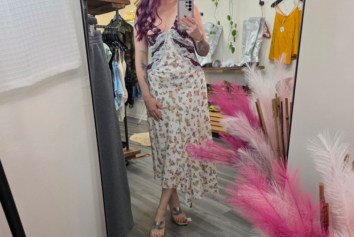 Alesha Dress Midi Dress Steve Madden