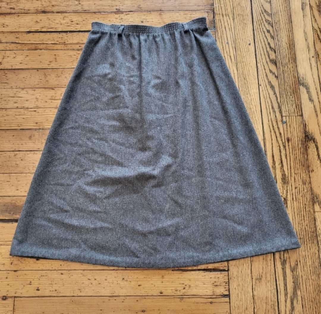 Across The Street Midi Skirt Size 7/8 Vintage Vibes 607
