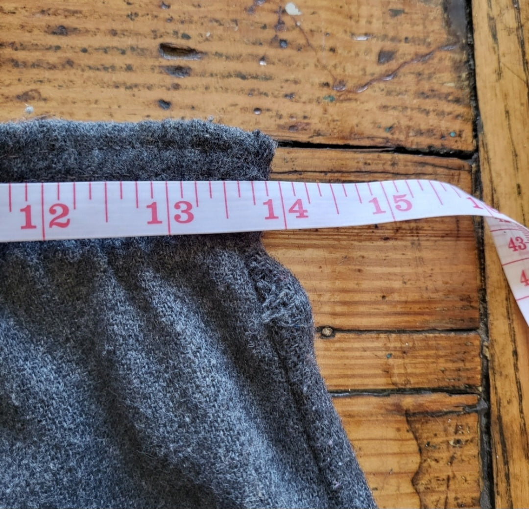 Across The Street Midi Skirt Size 7/8 Vintage Vibes 607