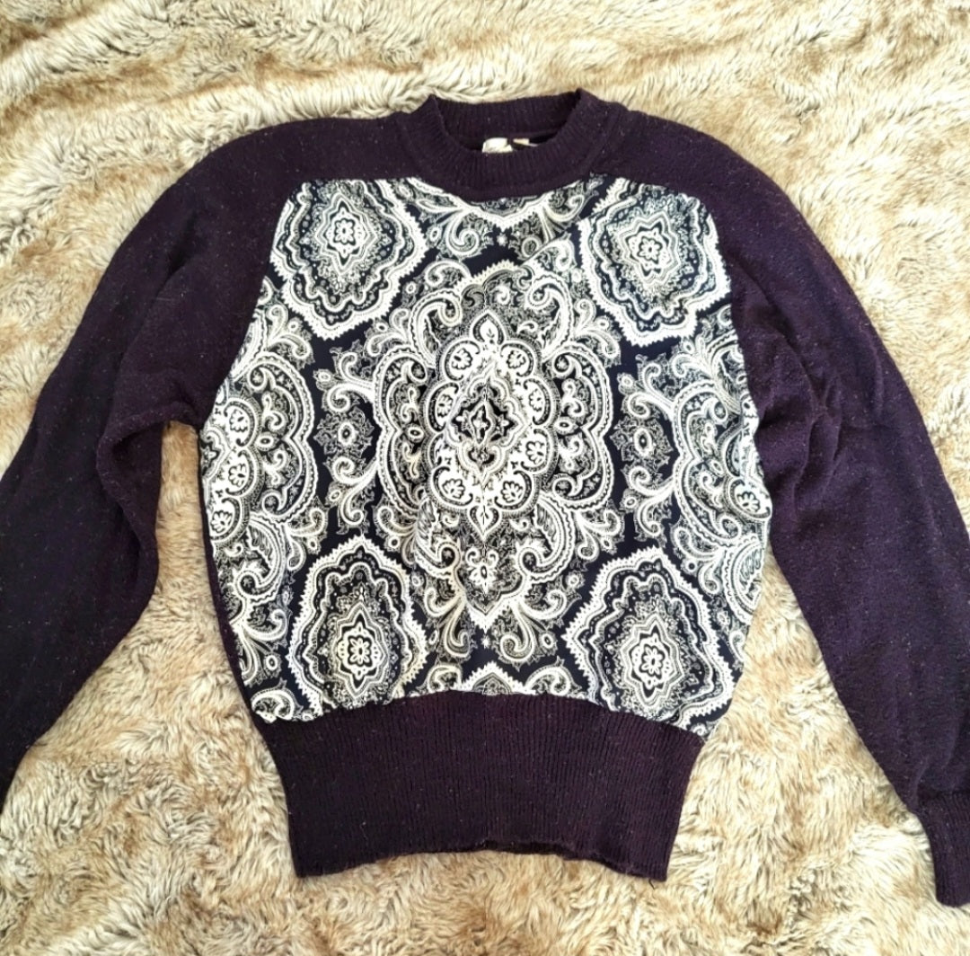 TanJay Paisley Print Bodice Sweater Size Small Tan-Jay