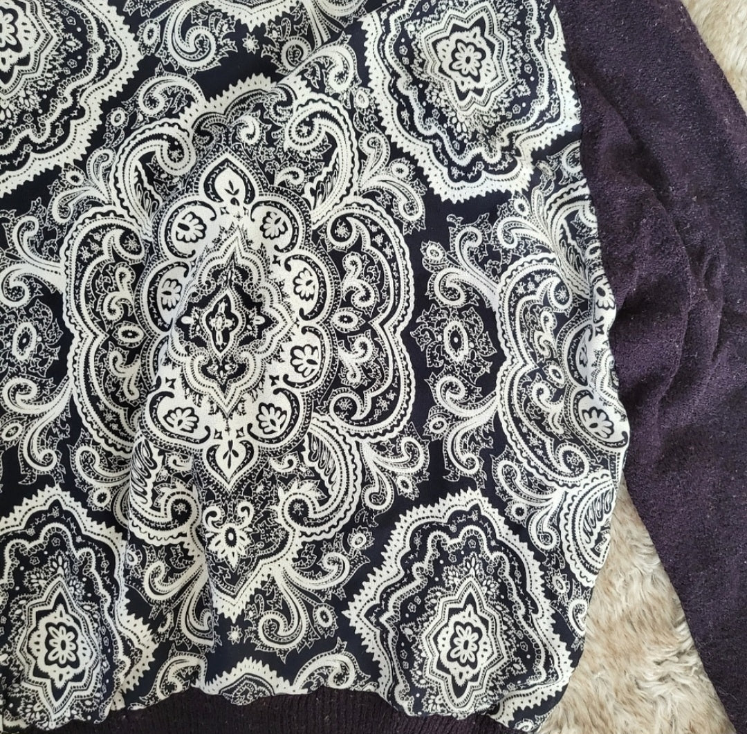TanJay Paisley Print Bodice Sweater Size Small Tan-Jay