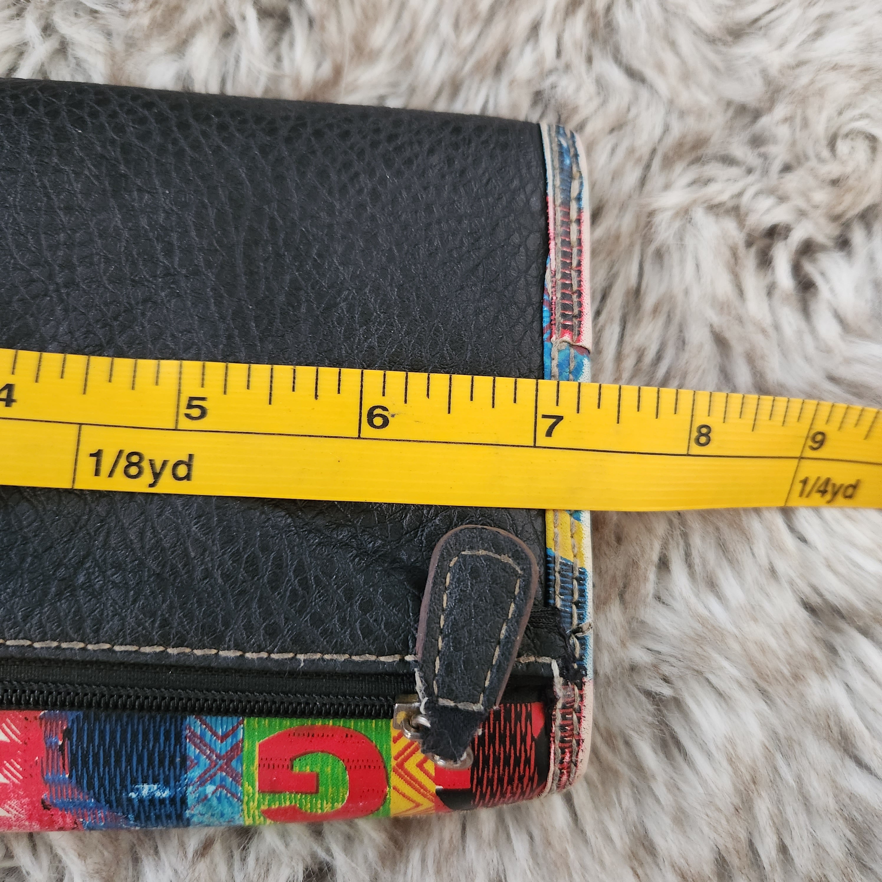 COOGI Vintage 1990s Rainbow Trim Black Leather Trifold Wallet