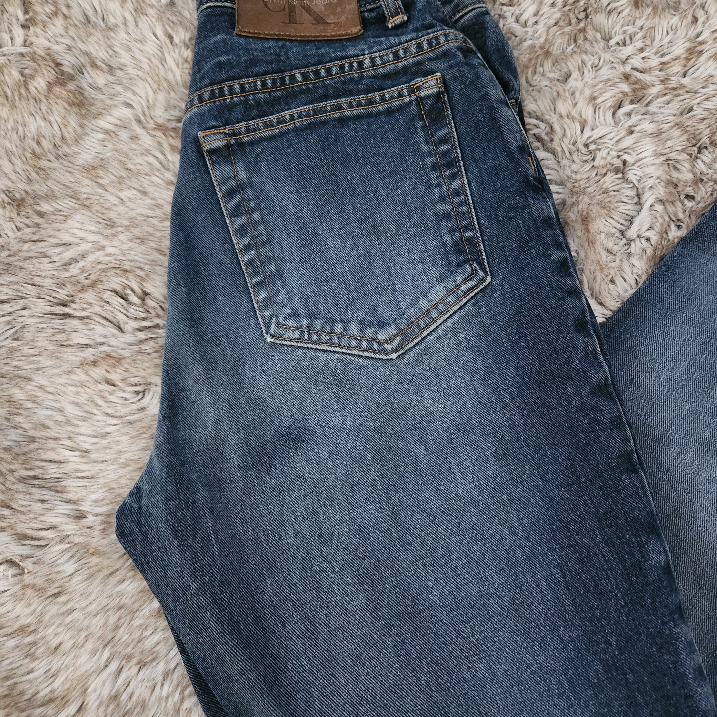 Calvin Klein Jeans Vintage High Rise Straight Leg Mom Jeans Size 10