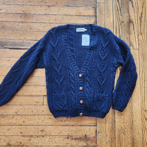 L.L. Bean Vintage 100% Pure Wool Cable Knit Cardigan Sweater Navy Blue Size Medium