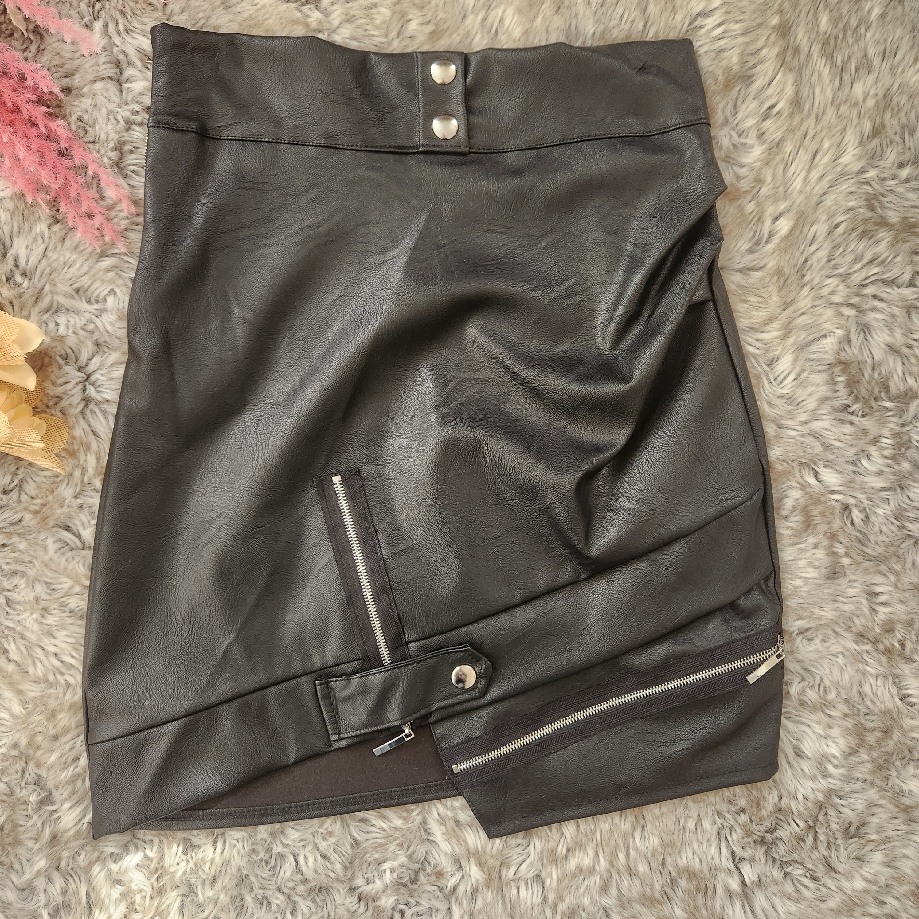 Gemma Leatherette Mini Skirt Mini Skirt Malabay