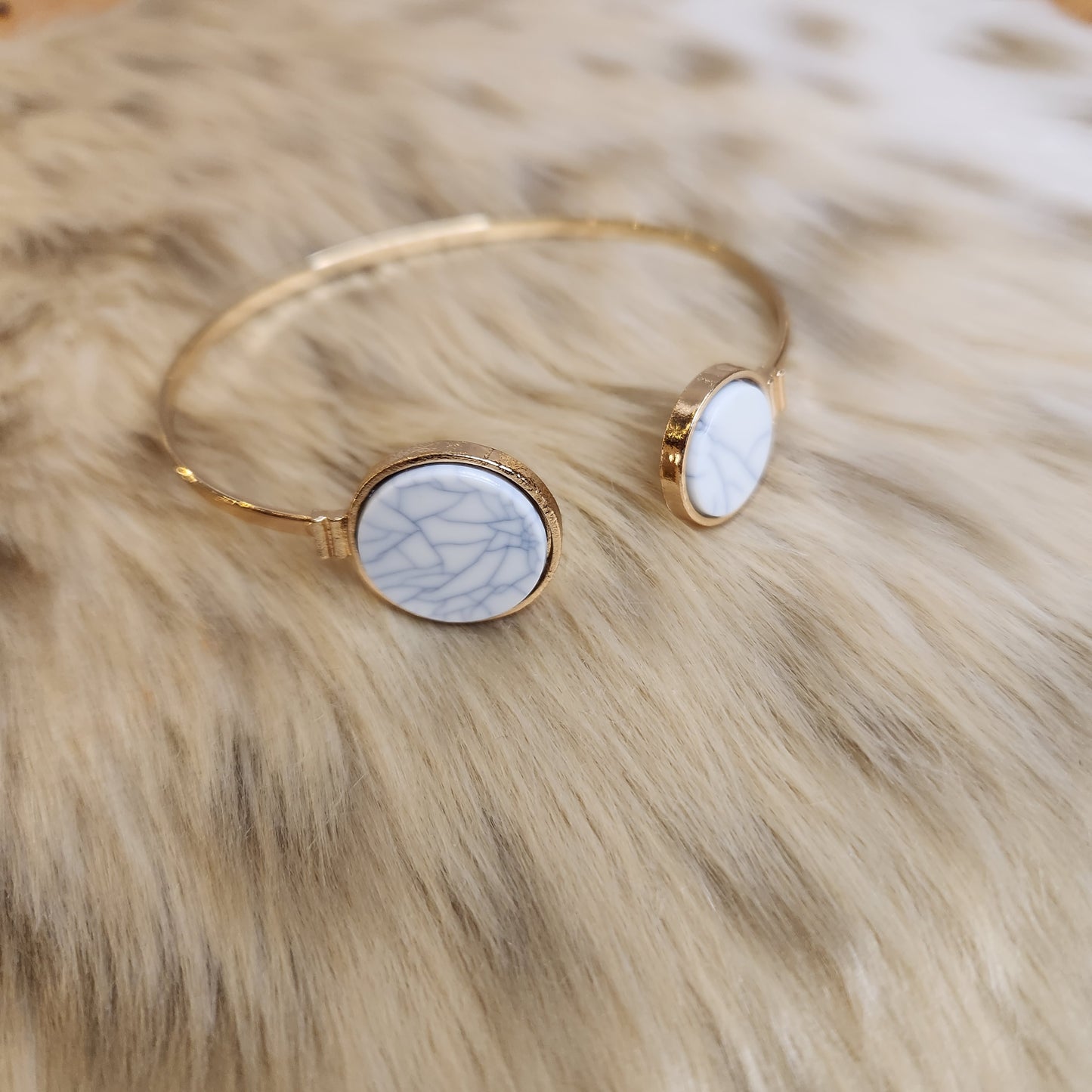 Round Stone Bangle Bracelet Vintage Vibes Boutique