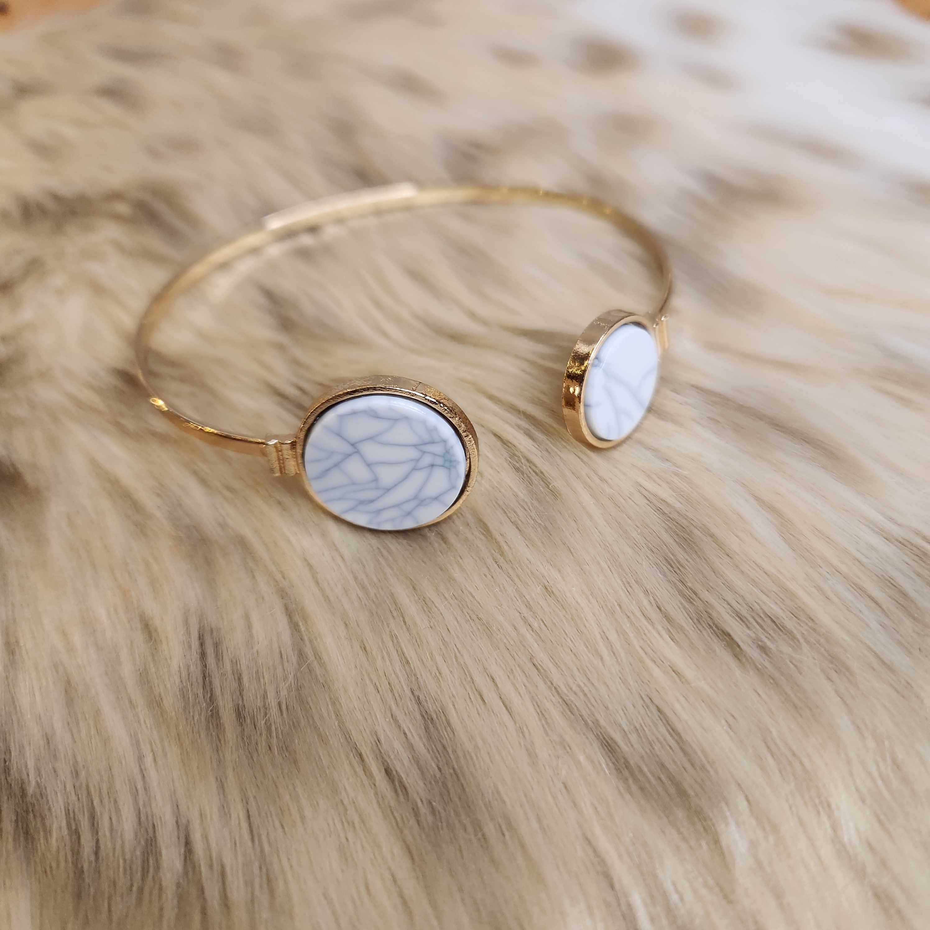 Round Stone Bangle Bracelet Vintage Vibes Boutique