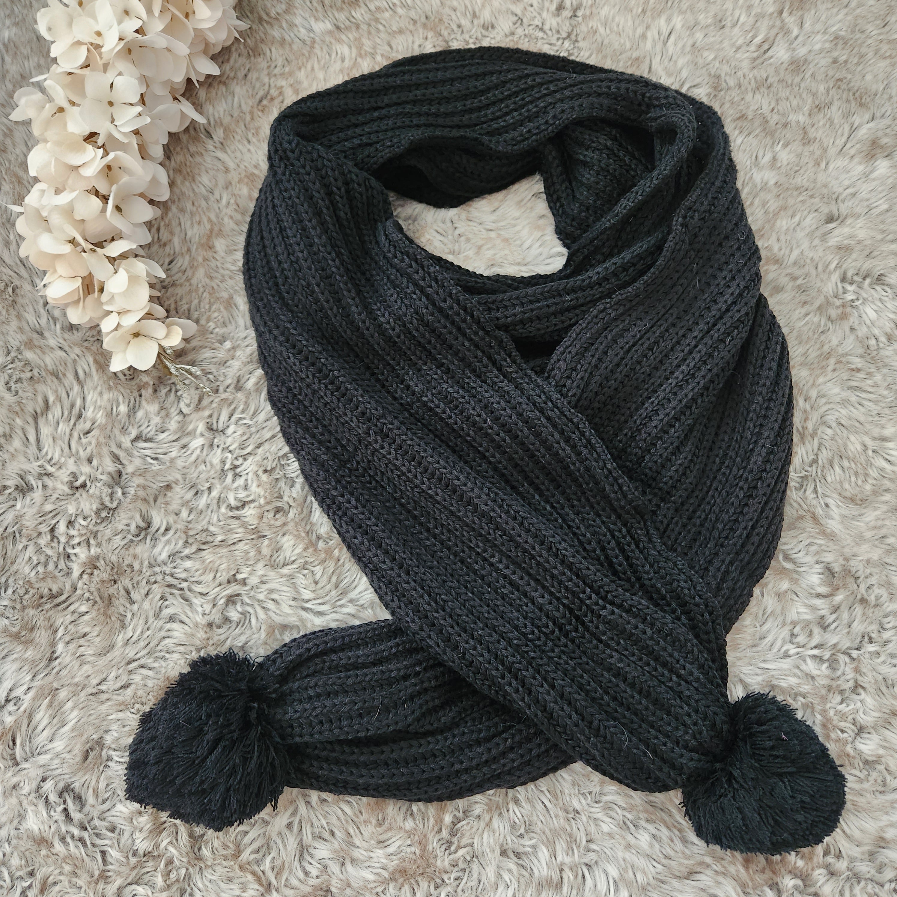 Black Knit Pom Pom Scarf Winter Accessories Vintage Vibes 607