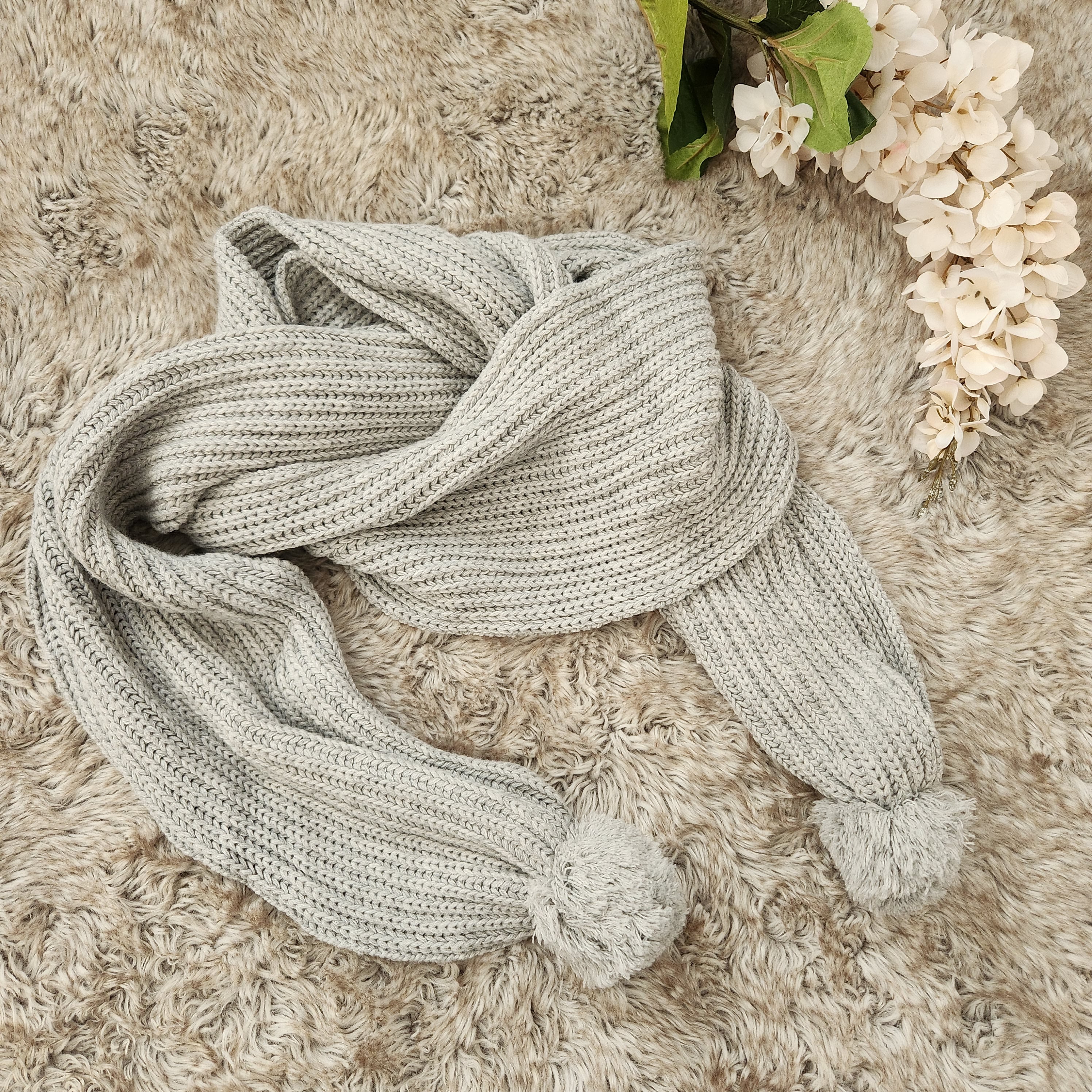 Gray Knit Pom Pom Scarf Winter Accessories Vintage Vibes 607