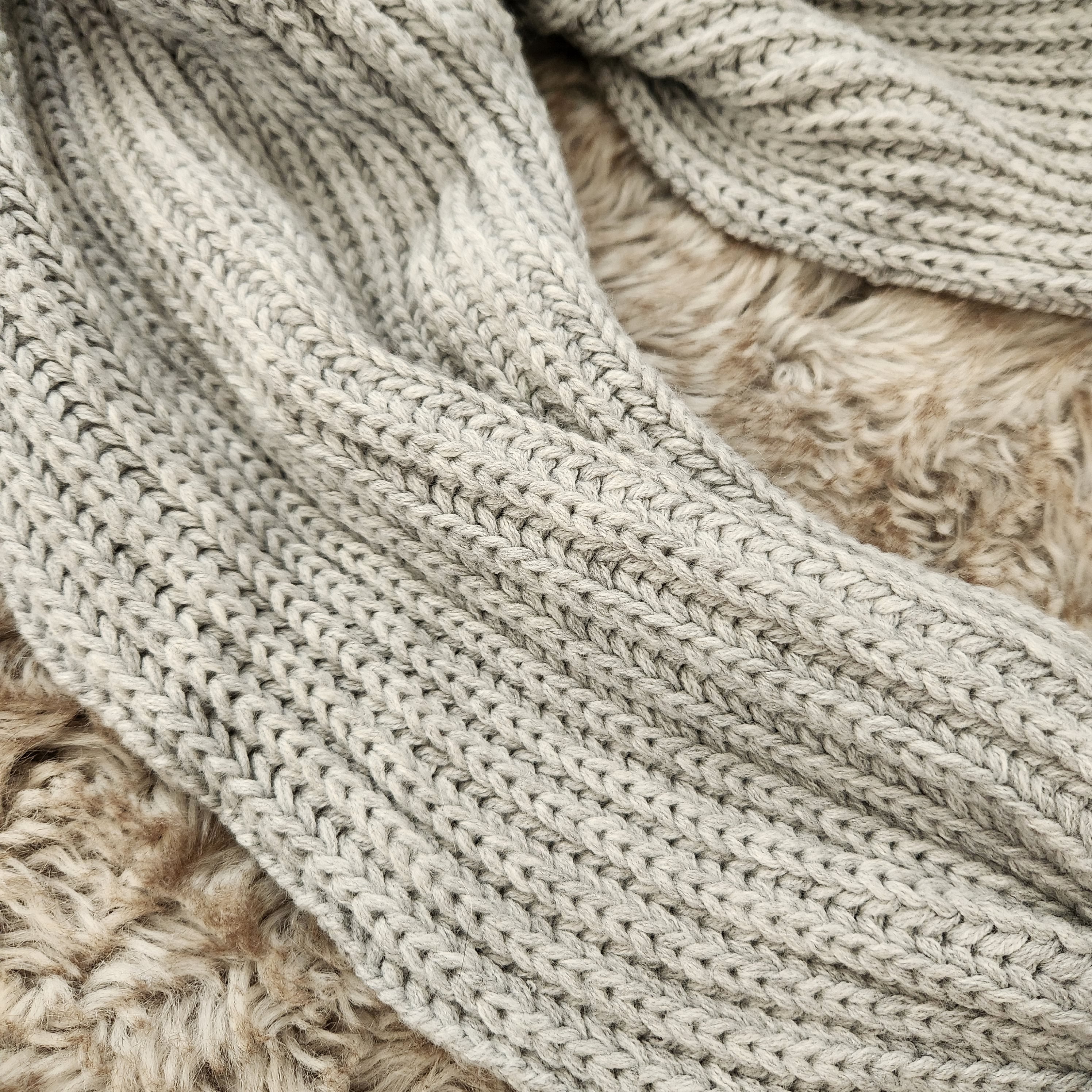 Gray Knit Pom Pom Scarf Winter Accessories Vintage Vibes 607