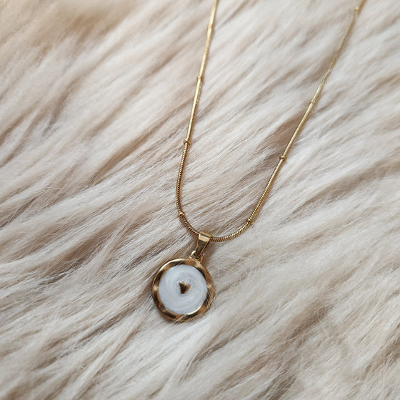 Round Heart Necklace Vintage Vibes Boutique