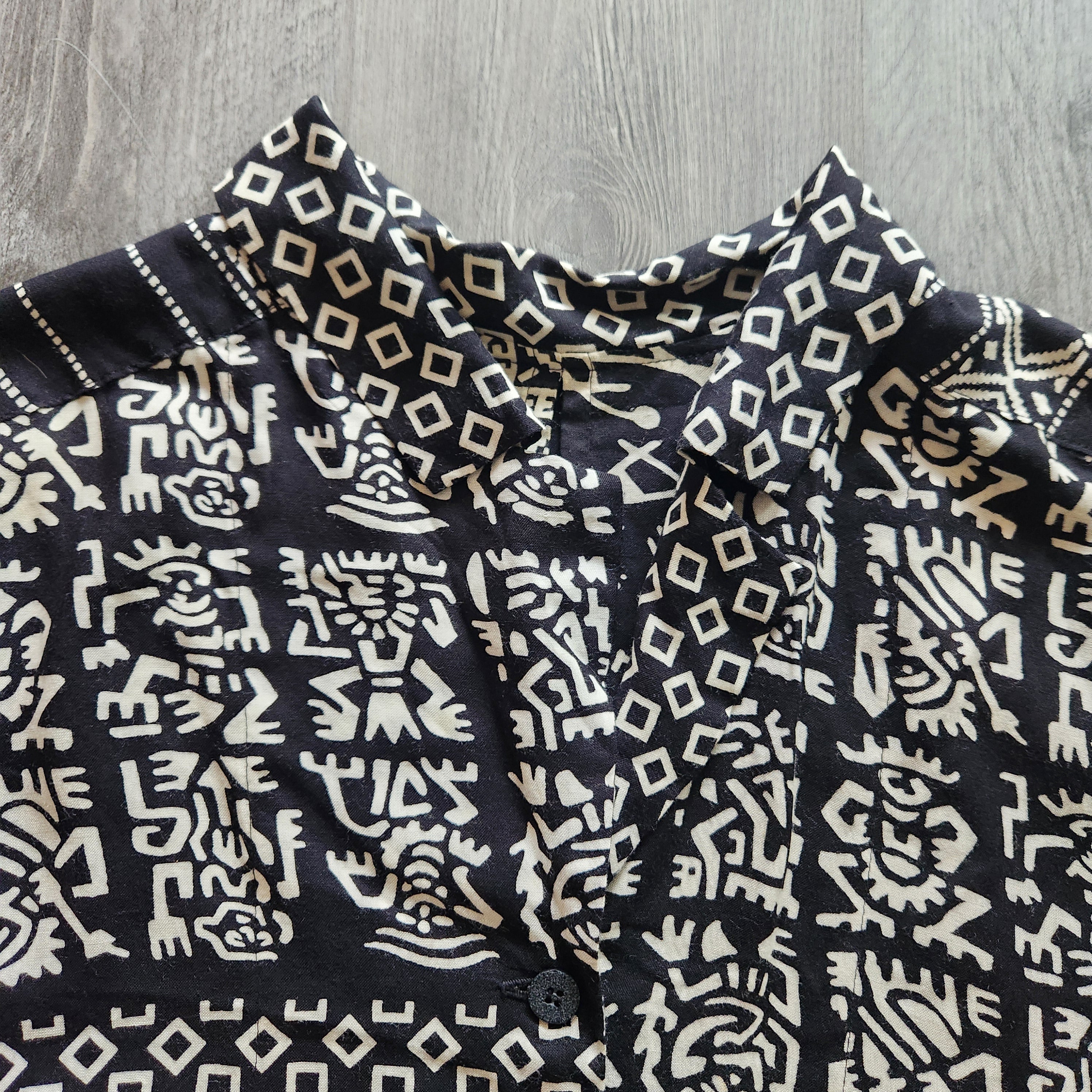 Max Studio Basics Top Vintage Vibes Boutique