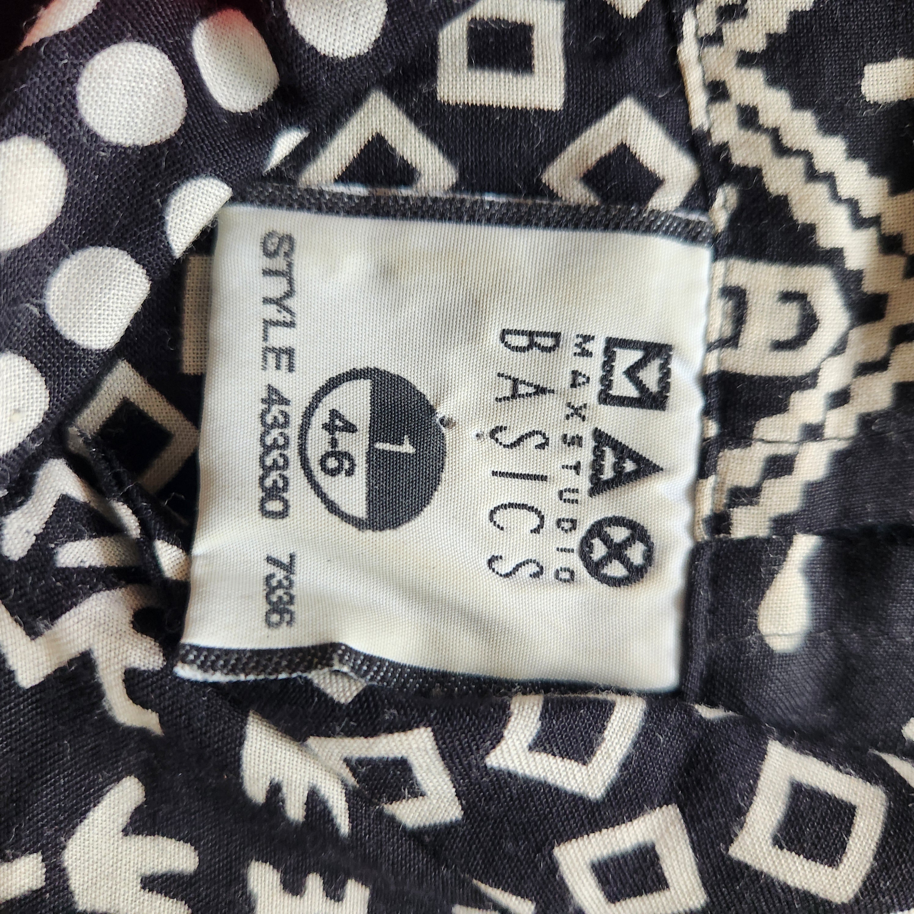 Max Studio Basics Top Vintage Vibes Boutique