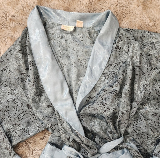 VS Lace Print Robe Vintage Vibes Boutique