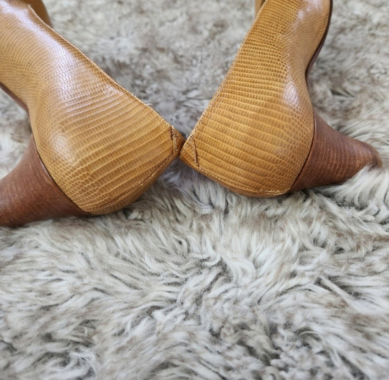 Bally Ivy Heels Vintage Vibes Boutique