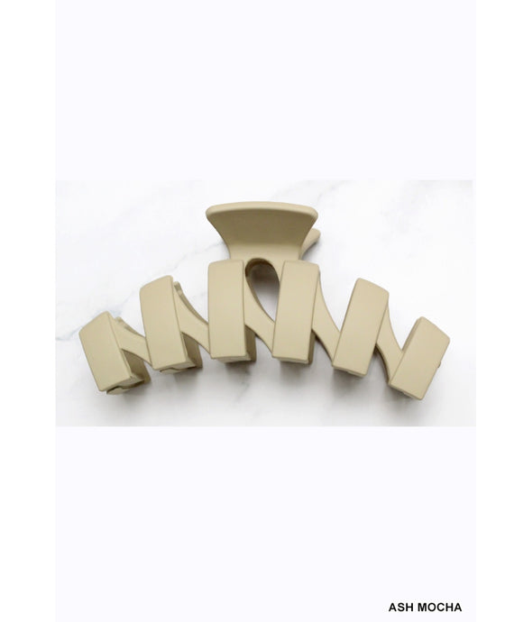 Zig Zag Clip Zenana Beige