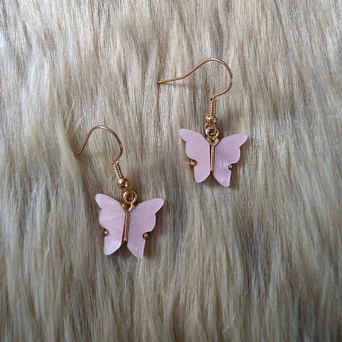 Blush Flutter Earrings Earrings Vintage Vibes Boutique