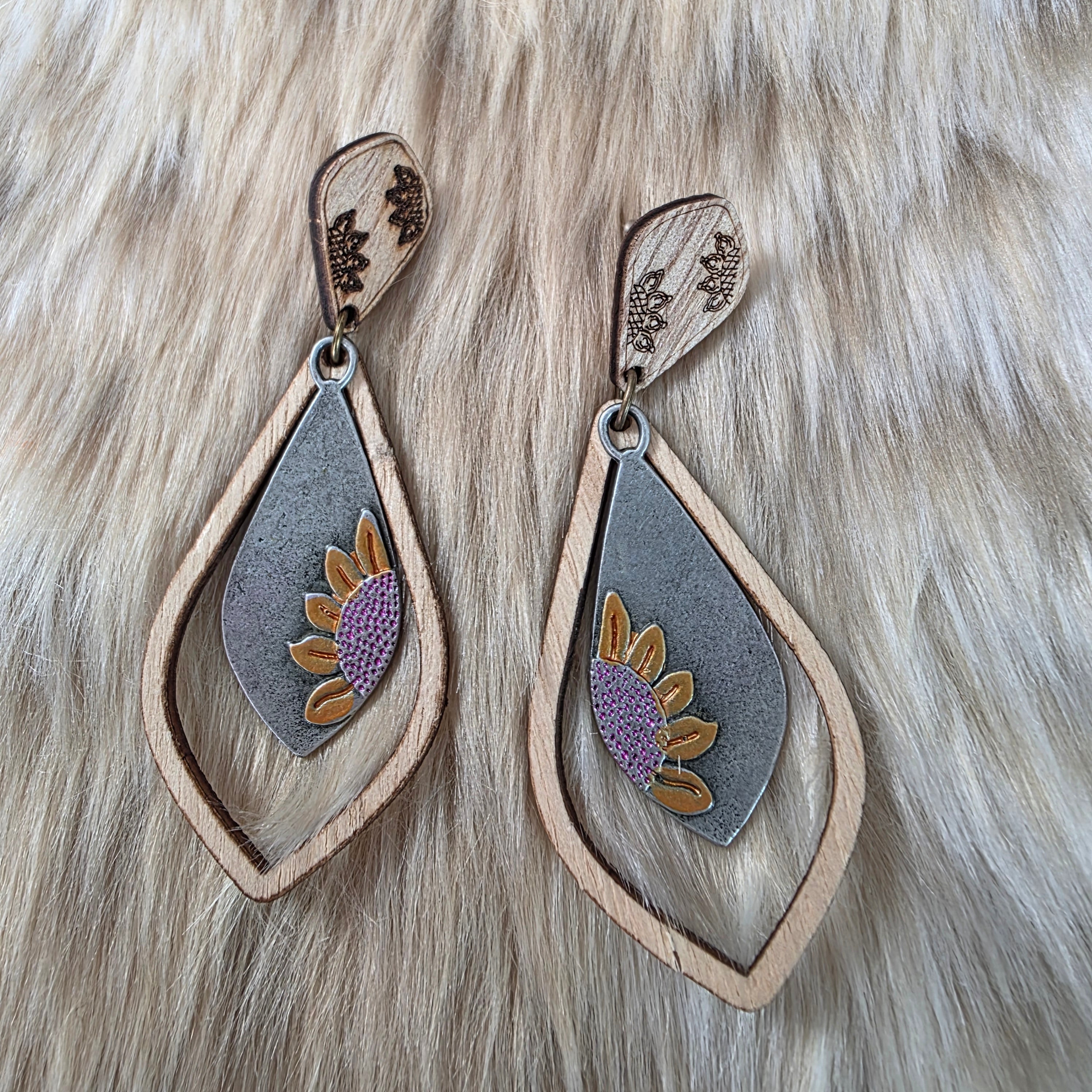 Honeybell Earrings Earrings Vintage Vibes Boutique