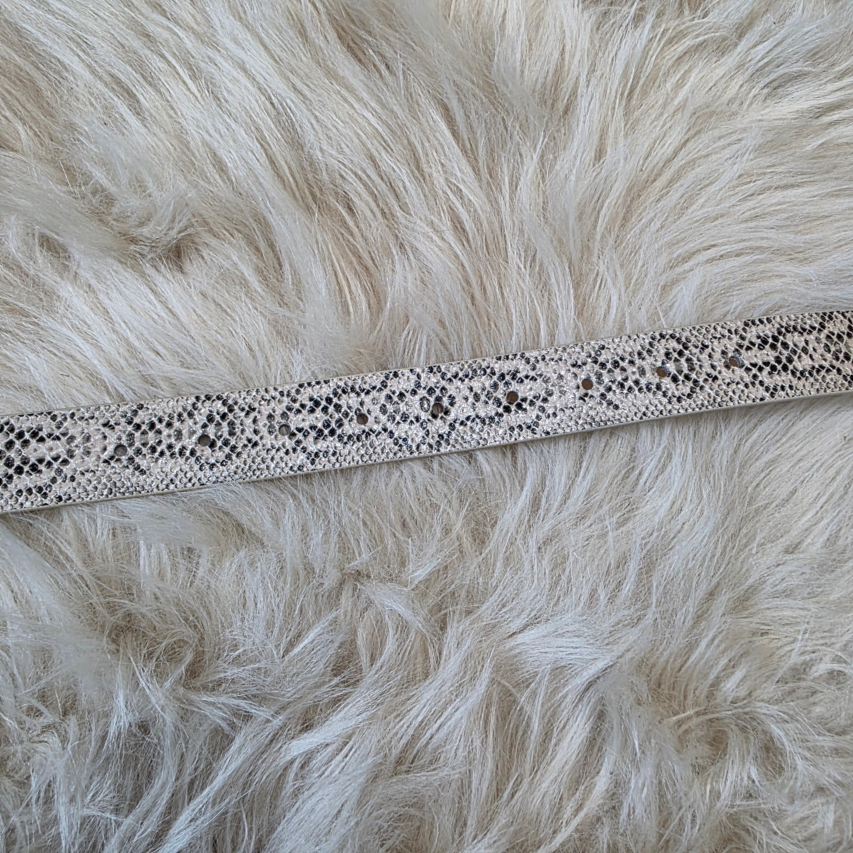 Final Touch Belt Belt Zenana