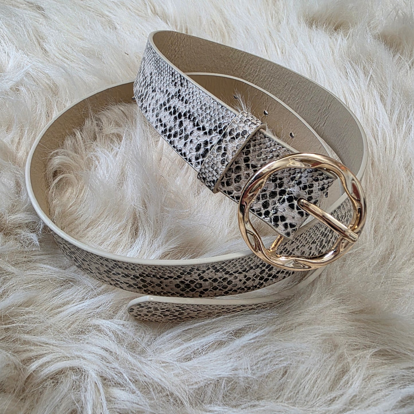 Final Touch Belt Belt Zenana