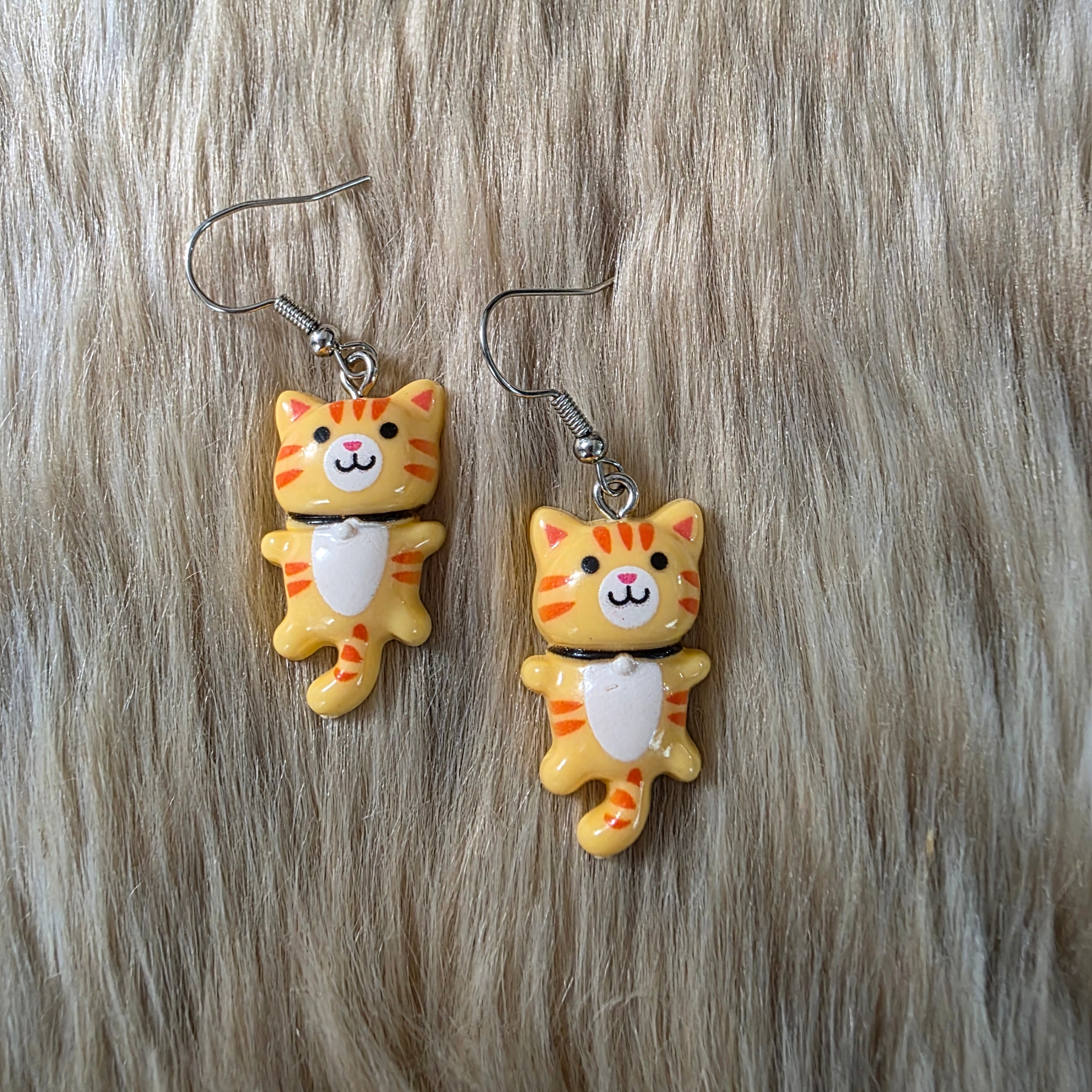 Cat Earrings Novelty Earrings Vintage Vibes Boutique