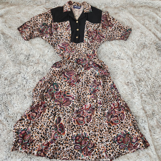 April Rain Vintage Paisley and Animal Print Short Sleeve Midi Dress Size 6