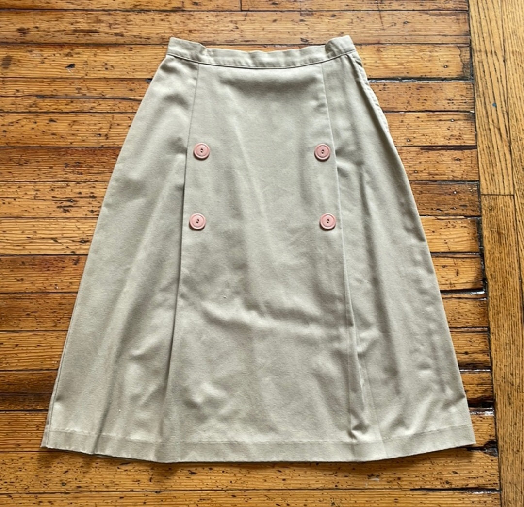 Vintage A Line Midi Skirt with Buttons Khaki Size 9/10  Vintage Vibes 607   
