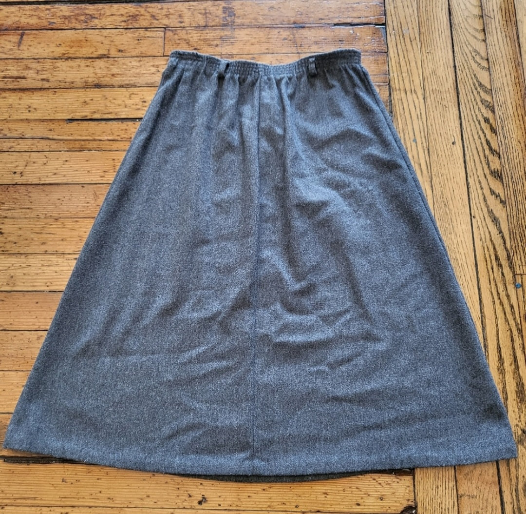 Across The Street Midi Skirt Size 7/8  Vintage Vibes 607   