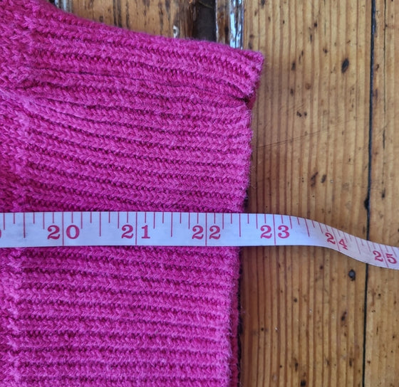 Crystal-Kobe Hot Pink Knit Turtleneck Sweater Size Medium