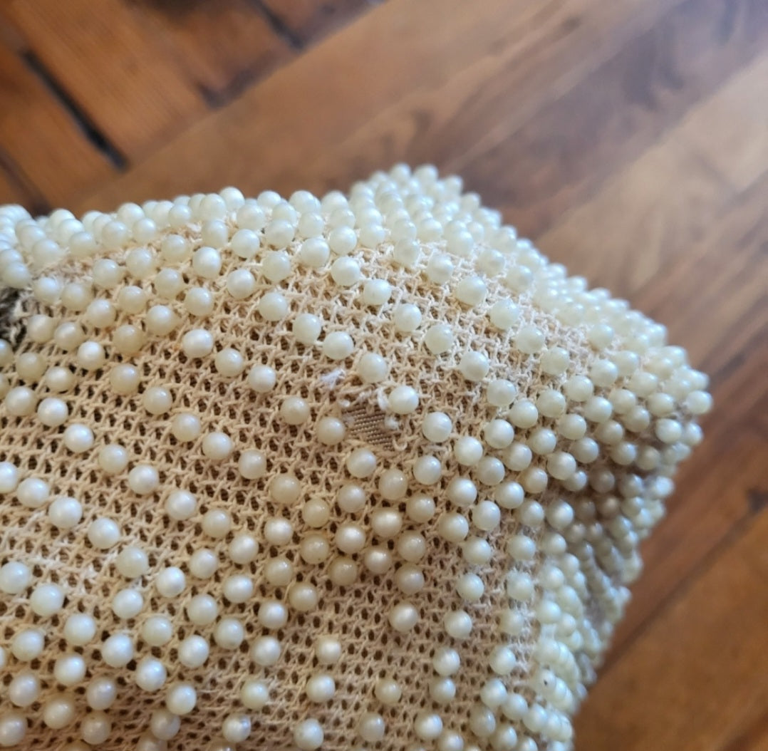 Vintage Beaded Pearl Clasp Closure Handbag  Vintage Vibes 607   