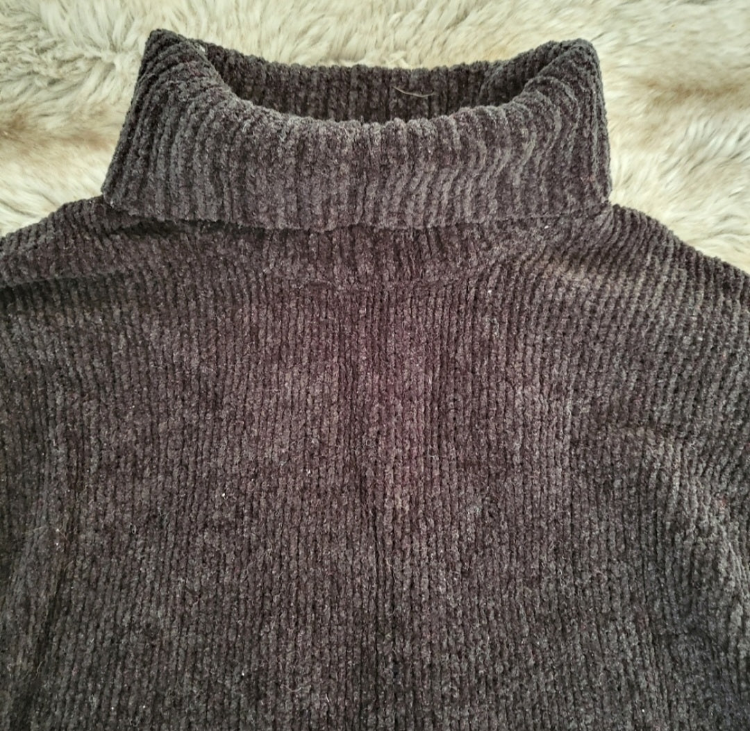 Maggie Lawrence Knit Turtleneck Gray Size Medium  Maggie Lawrence   
