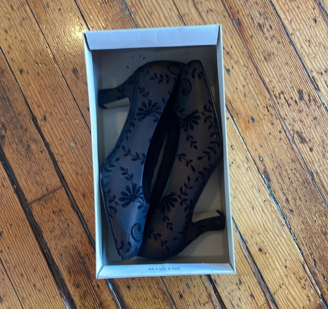 Scruples Floral Heels Bronze Size 8  Scruples   