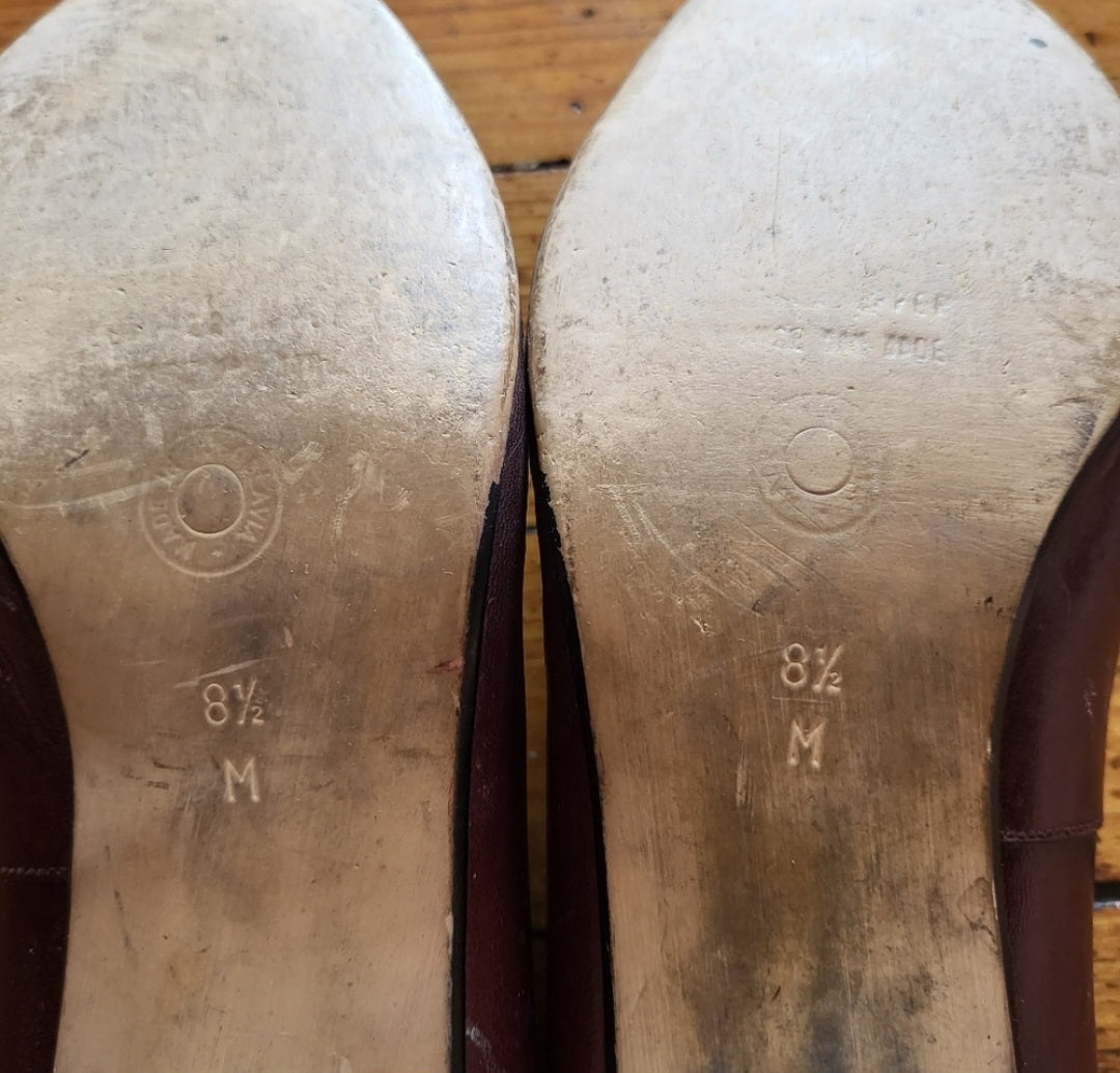 Vintage Leather Pumps Burgundy Suede Toed Made in Yugoslavia Size 8 1/2  Vintage Vibes 607   