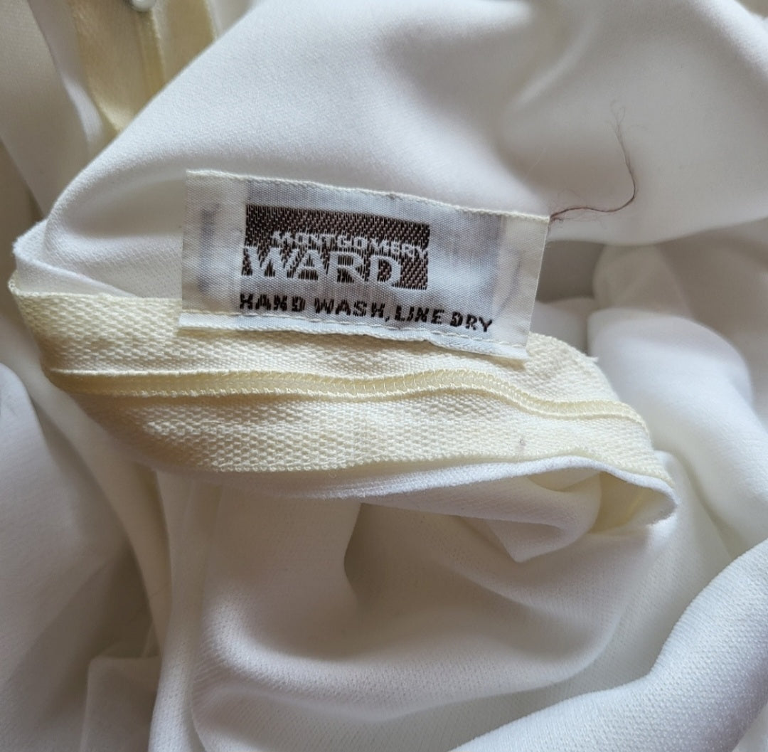 Montgomery Ward Flounce Sleeve Dress Size 14  Vintage Vibes 607   