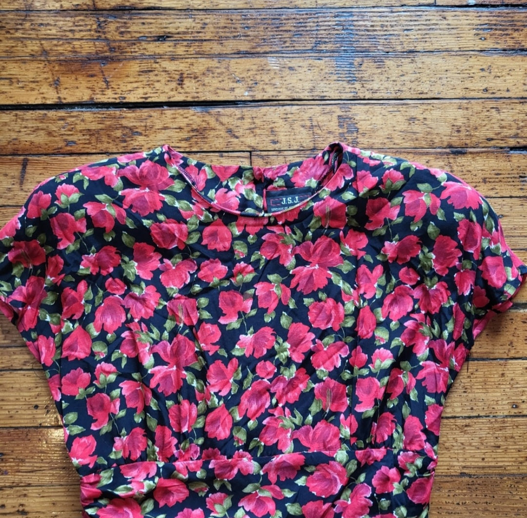 J.S.J Division of John Roberts Vintage Ruched Peplum Floral Dress Size 13/14  Vintage Vibes Boutique   