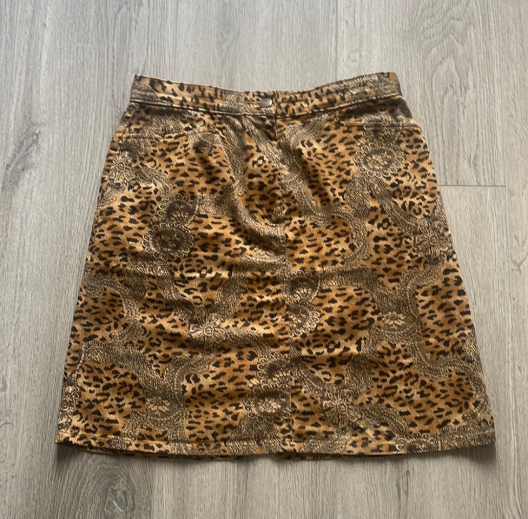 Bill Blass Jeans Vintage Skirt Leopard Paisley Size 8  Vintage Vibes Boutique   